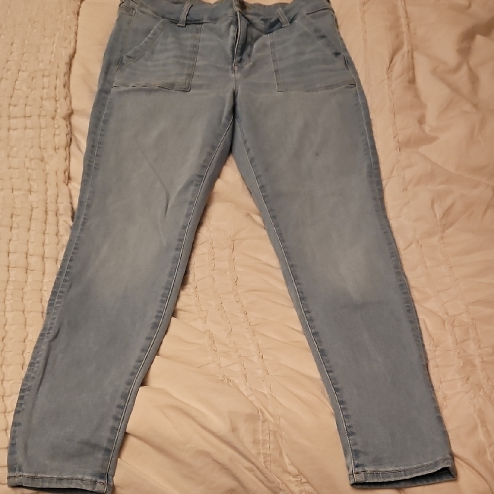 Women's American Eagle High Rise Jegging Size 14